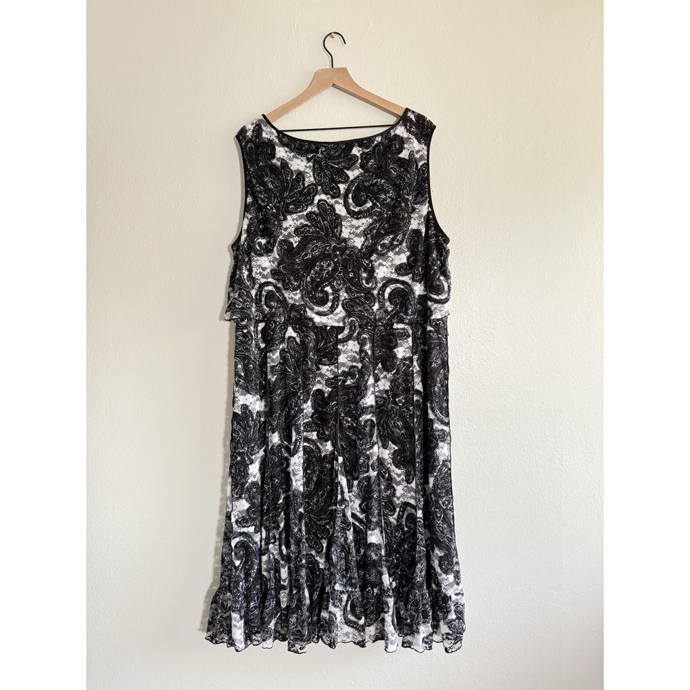 SLNY Floral Paisley Lace Black And White Tiered Top Sleeveless Size 24w - Picture 2 of 7